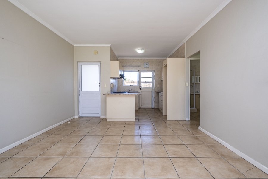 1 Bedroom Property for Sale in Protea Heights Western Cape